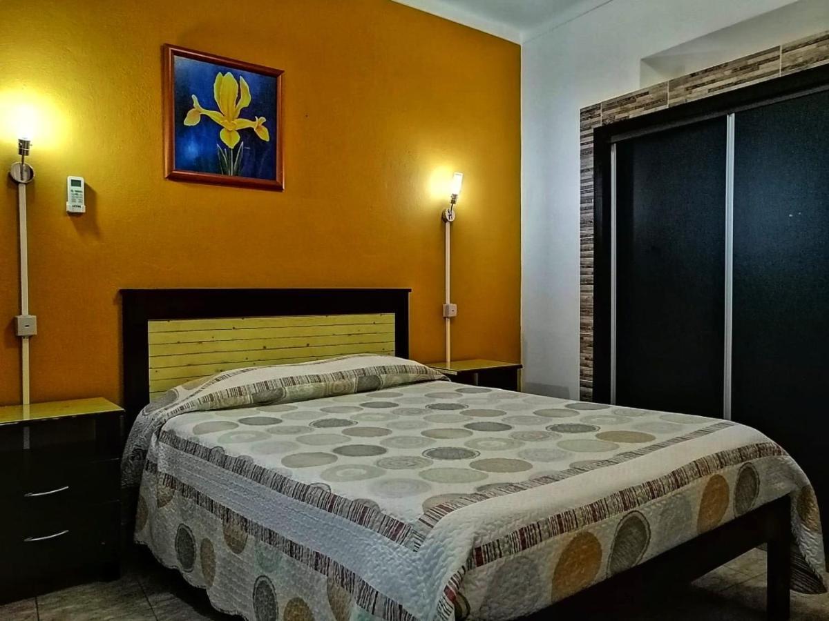 Hostel Boutique Marisol モンテ・ゴルド エクステリア 写真